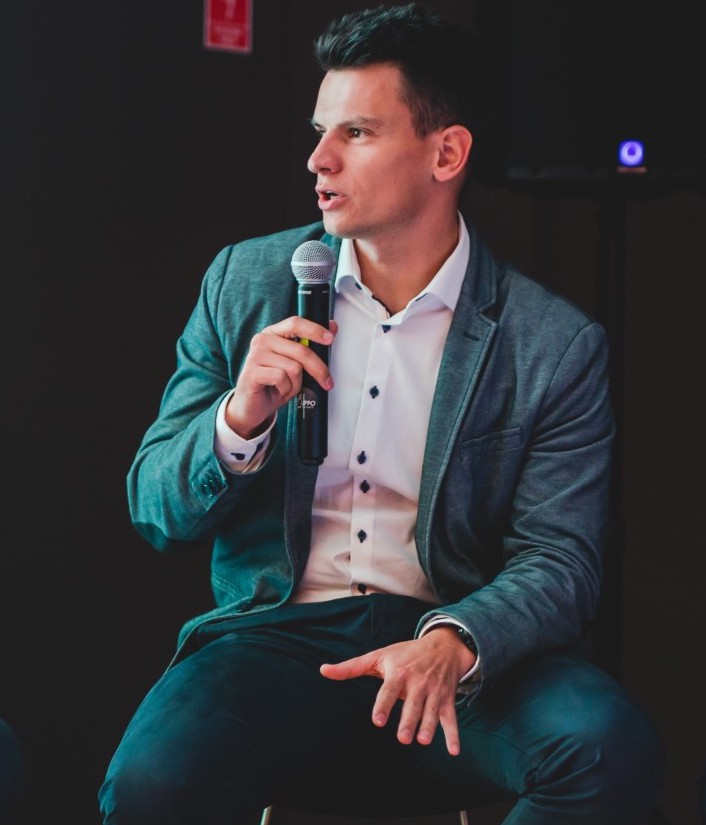 Mindful Leader Interview Lukasz Wiercinski